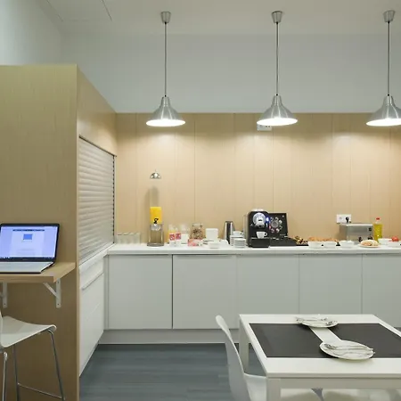 Gasthuis Bypillow Ramblas (adults Only) 3*
