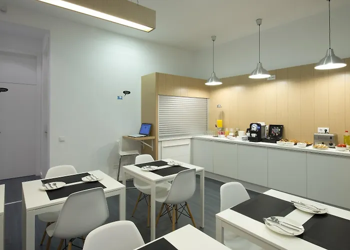 Pensjonat Bypillow Ramblas (adults Only) 3*