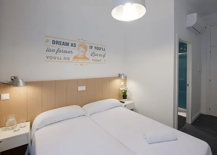 Pensjonat Bypillow Ramblas (adults Only) 3*