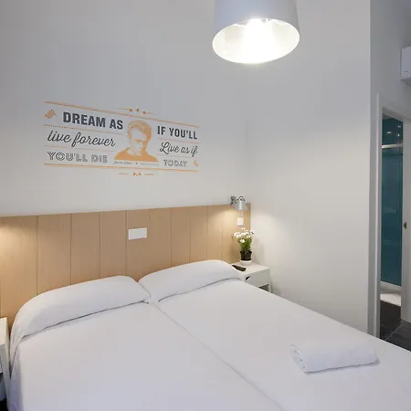 בית הארחה Bypillow Ramblas (adults Only) 3*